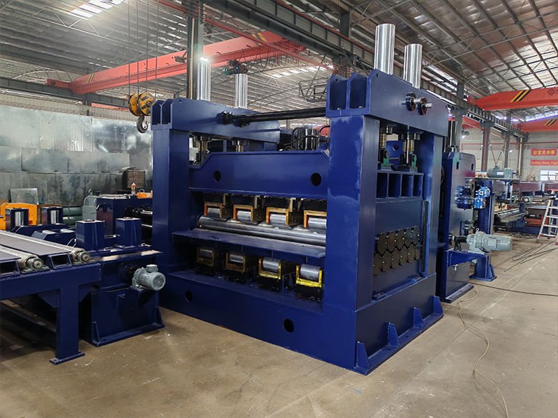 Straightenger -Sheet metal processing equipment